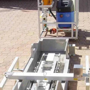 เครื่องทดสอบความทนทานของผิวทางแบบเร่งความเร็วขนาด (Accelerated Pavement Tester) ยี่ห้อ PaveTesting (SIT847)